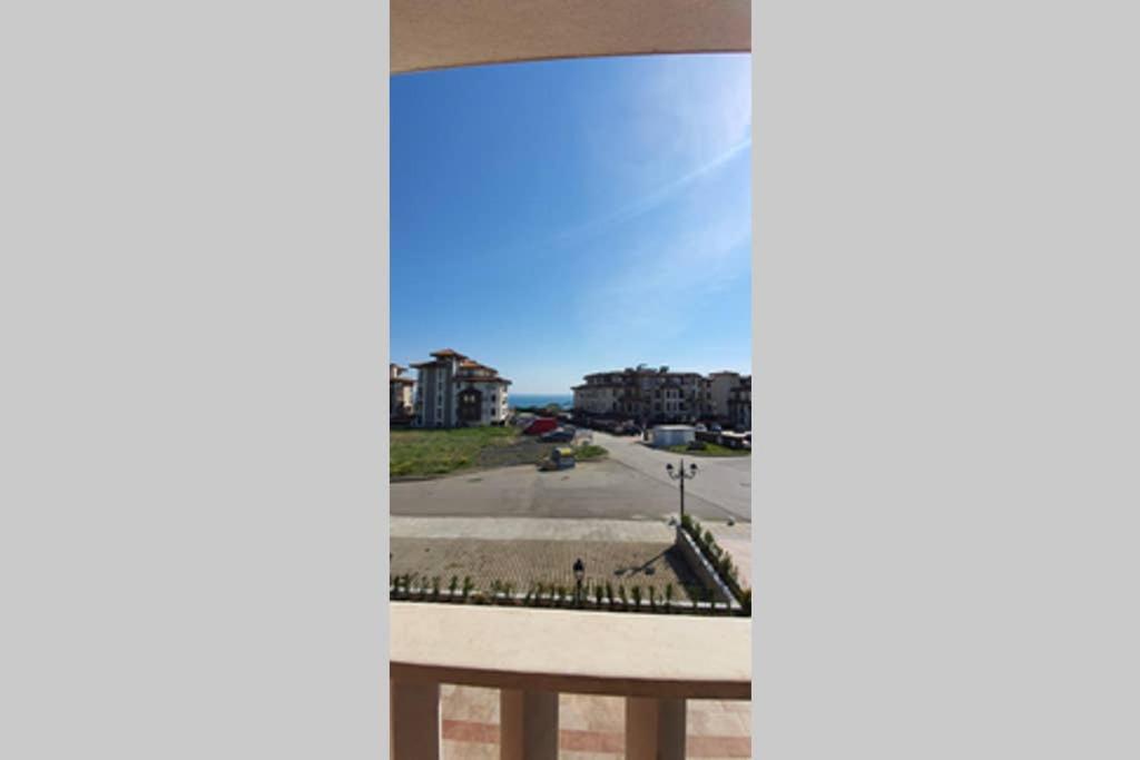 K&K Beach Luxury Burgasz Kültér fotó