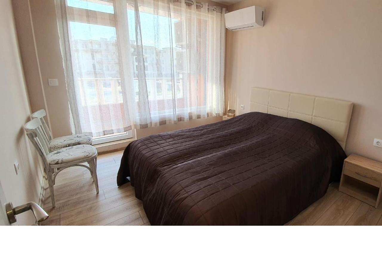 K&K Beach Luxury Burgasz Kültér fotó